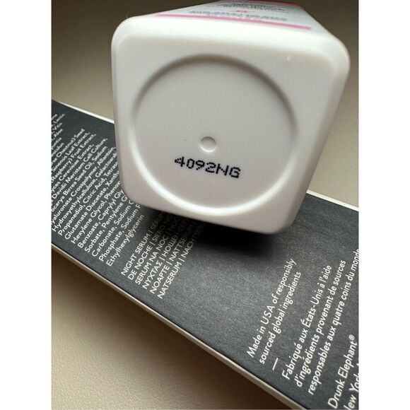 Drunk Elephant T.L.C. Framboos™ Glycolic Resurfacing Night Serum 30ml - Picture 5 of 8